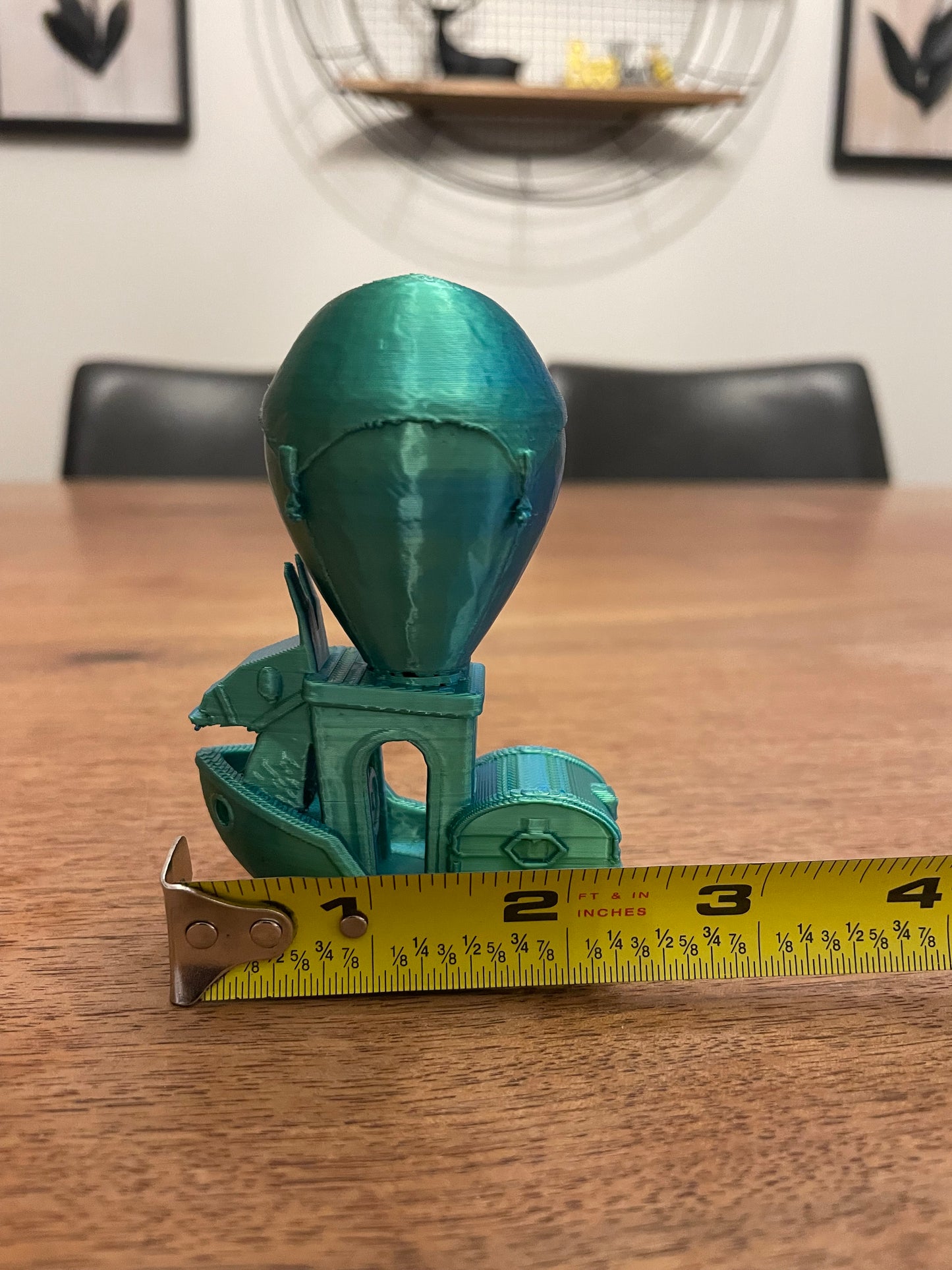 Fortnite battle bus benchy